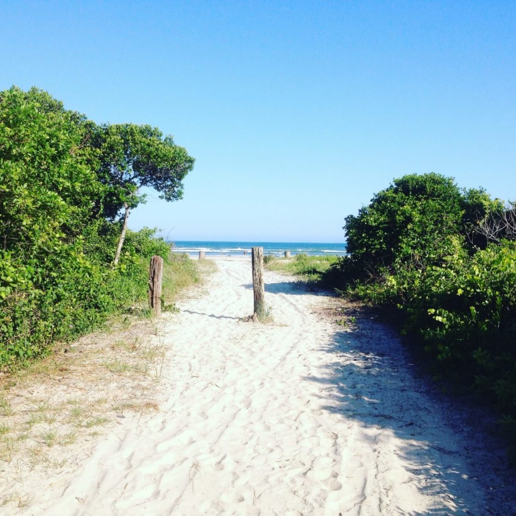 praia-barra-do-una